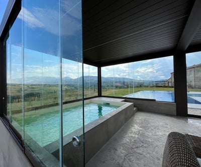 Luxury Villa Photo #12