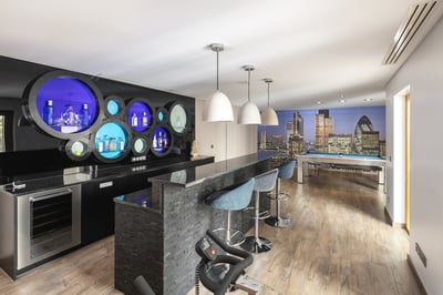 Luxury Villa Photo #12