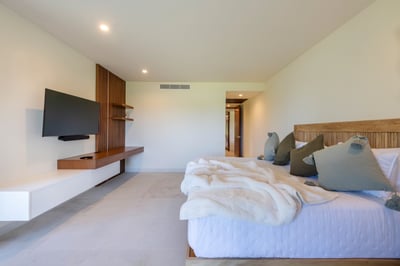 Luxury Villa Photo #56
