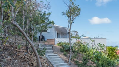 Luxury Villa Photo #10