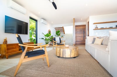 Luxury Villa Photo #29