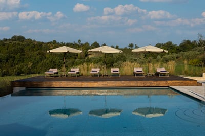 Luxury Villa Photo #15