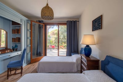 Luxury Villa Photo #44