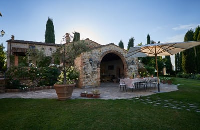 Luxury Villa Photo #2