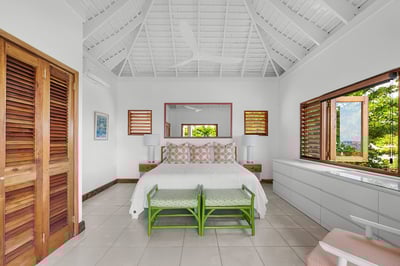 Luxury Villa Photo #10