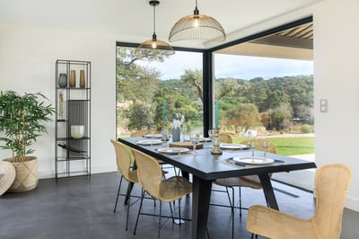Luxury Villa Photo #15