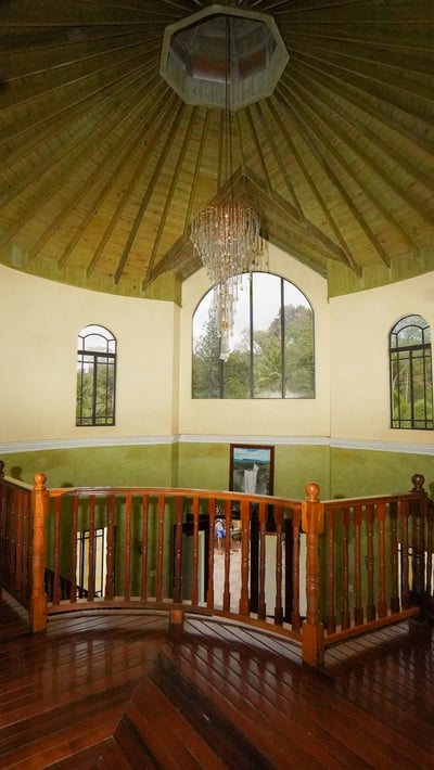 Luxury Villa Photo #26