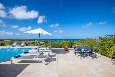 Luxury Villa Photo #8