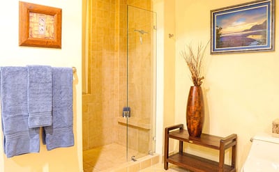 Luxury Villa Photo #9