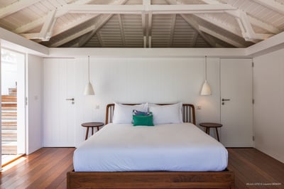 Luxury Villa Photo #37