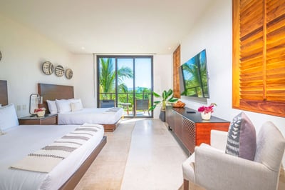 Luxury Villa Photo #17