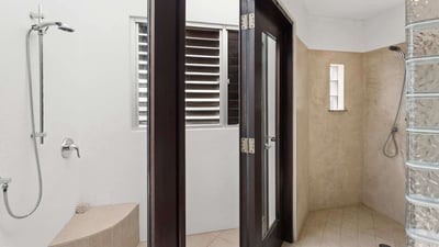 Luxury Villa Photo #21