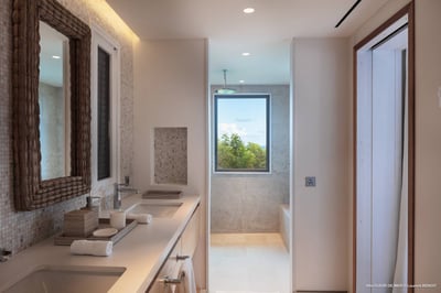 Luxury Villa Photo #65