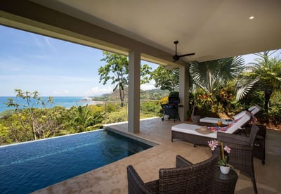 Luxury Villa Photo #12