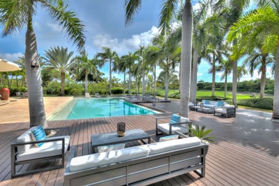 Luxury Villa Photo #5