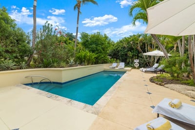 Luxury Villa Photo #4