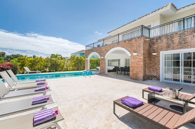 Luxury Villa Photo #8