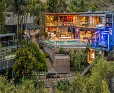 Luxury Villa Photo #4