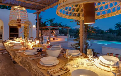 Luxury Villa Photo #4