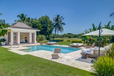 Luxury Villa Photo #6