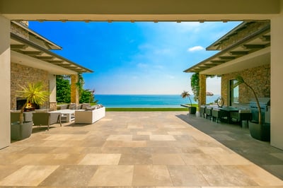 Luxury Villa Photo #12