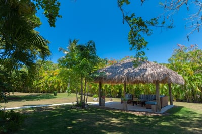 Luxury Villa Photo #8