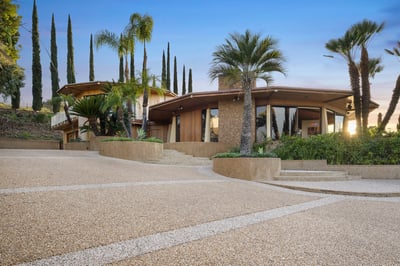 Luxury Villa Photo #35