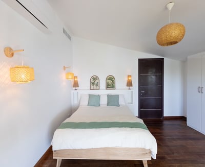 Luxury Villa Photo #40