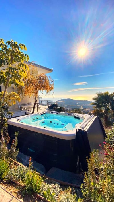 Luxury Villa Photo #22