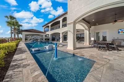 Luxury Villa Photo #5