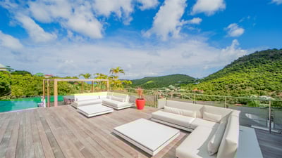 Luxury Villa Photo #11