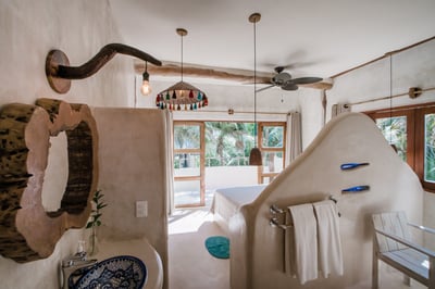 Luxury Villa Photo #18