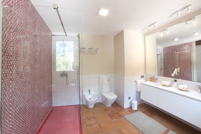 Luxury Villa Photo #37