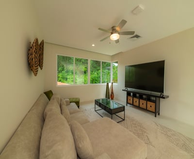 Luxury Villa Photo #40