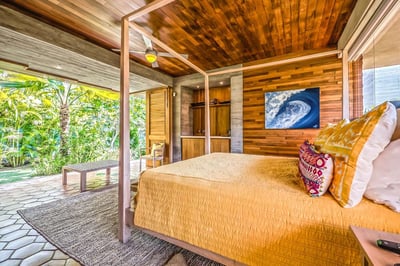 Luxury Villa Photo #31