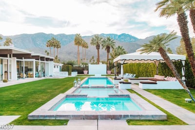 Luxury Villa Photo #7
