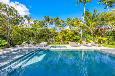 Luxury Villa Photo #7