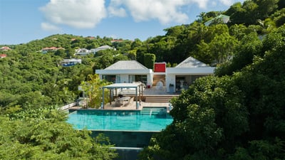 Luxury Villa Photo #5