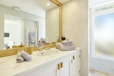 Luxury Villa Photo #45
