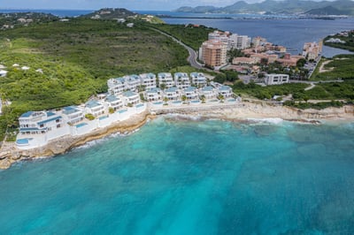 Luxury Villa Photo #38