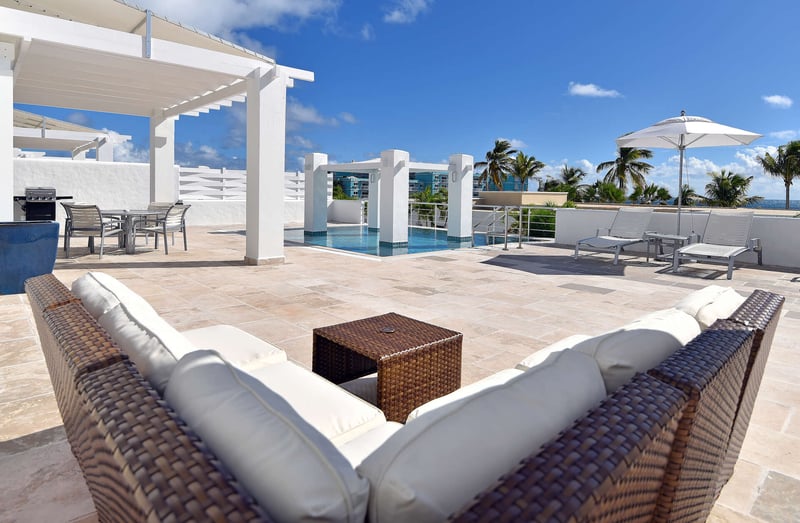 3 BDM Beachview Villa