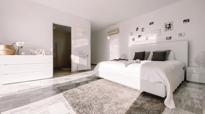 Luxury Villa Photo #40