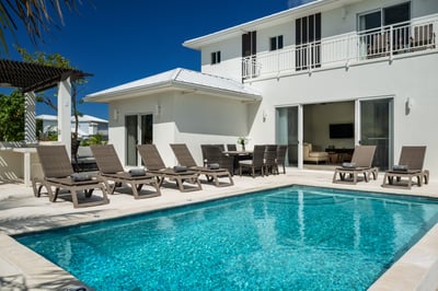 Luxury Villa Photo #13