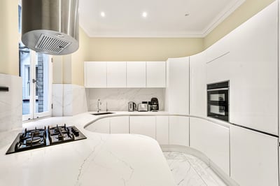 Luxury Villa Photo #16