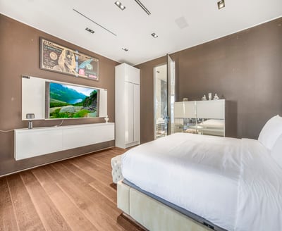 Luxury Villa Photo #38