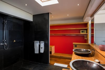 Luxury Villa Photo #29