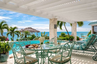 Luxury Villa Photo #4