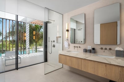 Luxury Villa Photo #47
