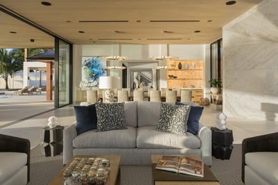 Luxury Villa Photo #12