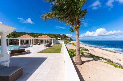 Luxury Villa Photo #7